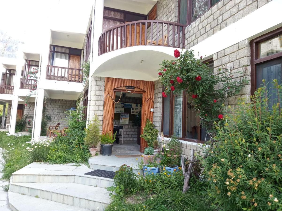 Tourist Hotel 10 Minutes Walking Distance From The Mall Manali  Luaran gambar