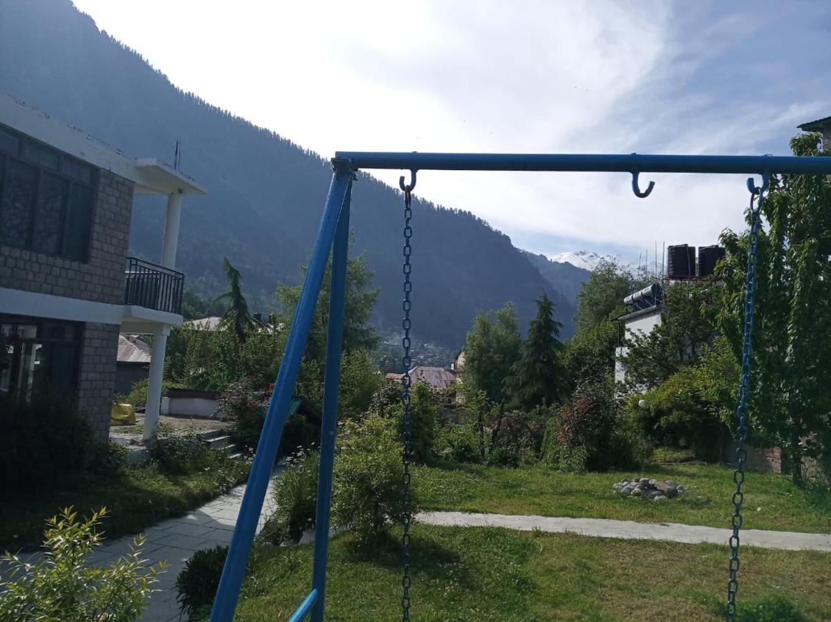 Tourist Hotel 10 Minutes Walking Distance From The Mall Manali  Luaran gambar