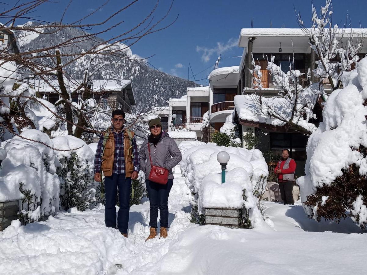 Tourist Hotel 10 Minutes Walking Distance From The Mall Manali  Luaran gambar