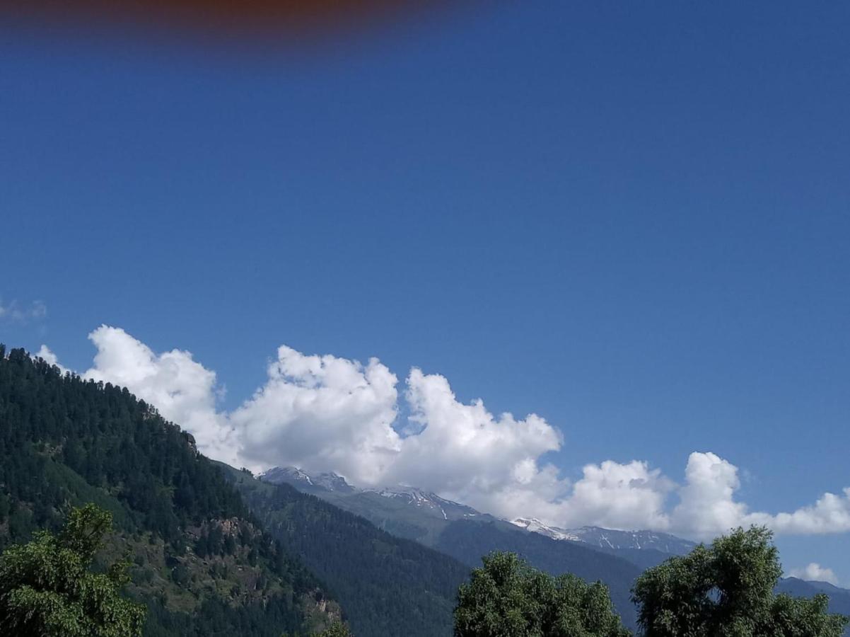 Tourist Hotel 10 Minutes Walking Distance From The Mall Manali  Luaran gambar